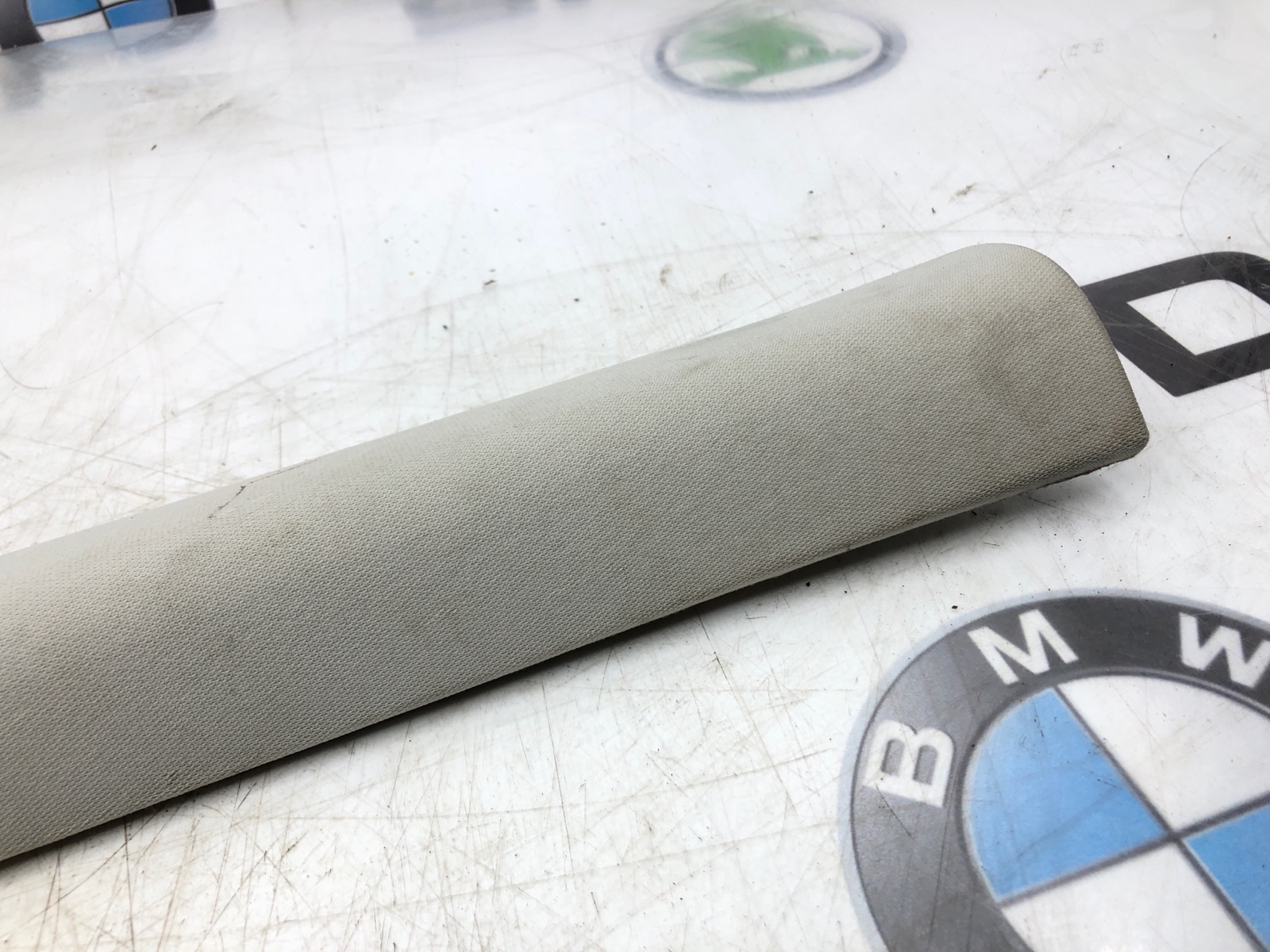 Накладка стойки, 1000 рублей, Москва