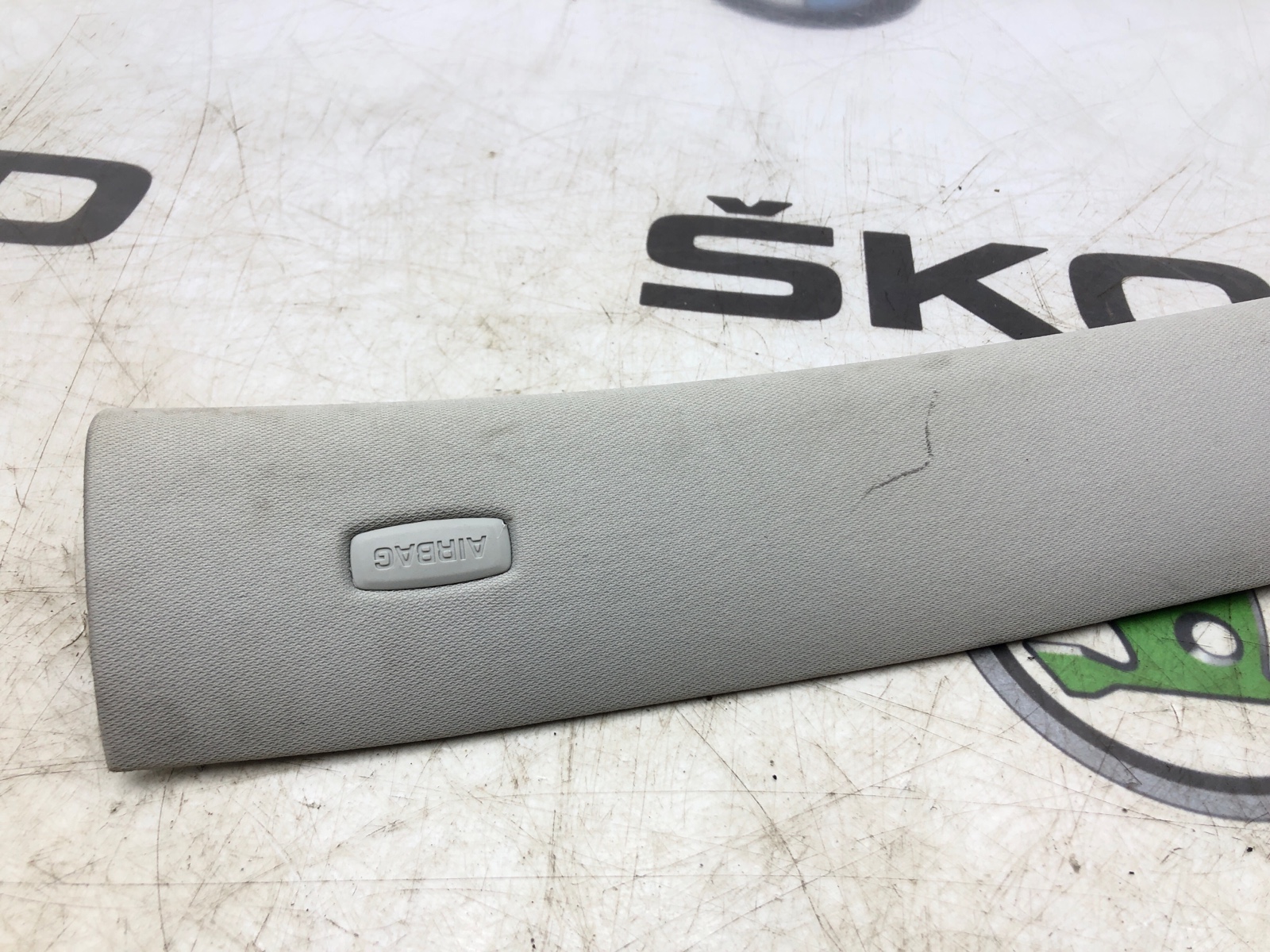 Накладка стойки, 1000 рублей, Москва