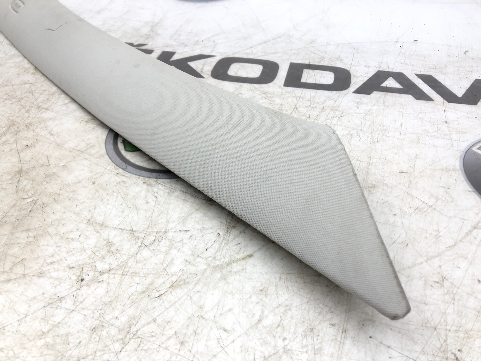 Накладка стойки, 1000 рублей, Москва