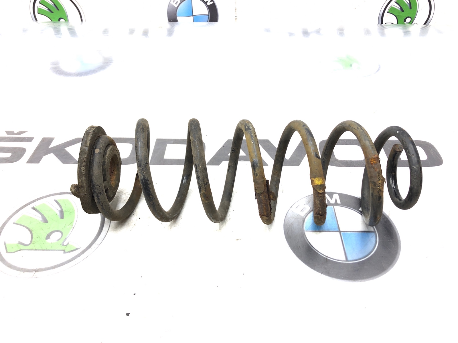 Пружина подвески, 2000 рублей, Москва