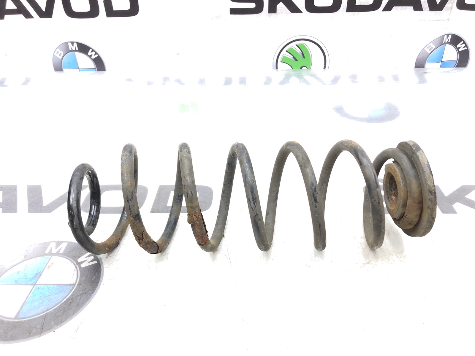 Пружина подвески, 2000 рублей, Москва