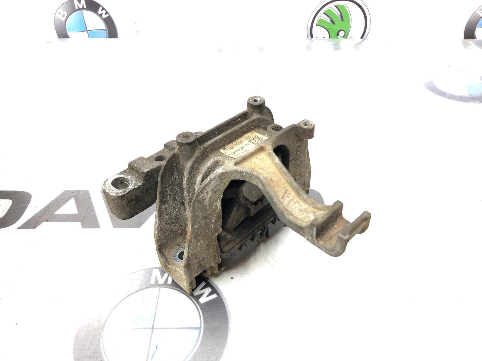 Опора двигателя, 2000 рублей, Москва