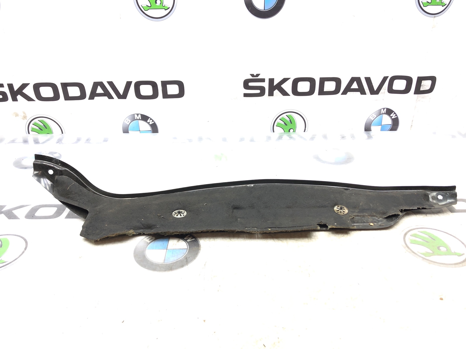 Водосток (водоотводящий короб), 1000 рублей, Москва