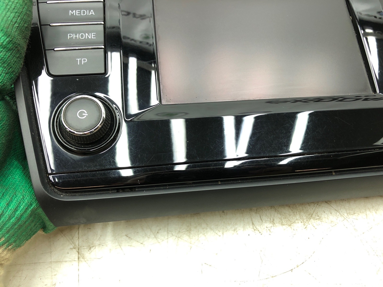 Экран магнитолы, 5000 рублей, Москва