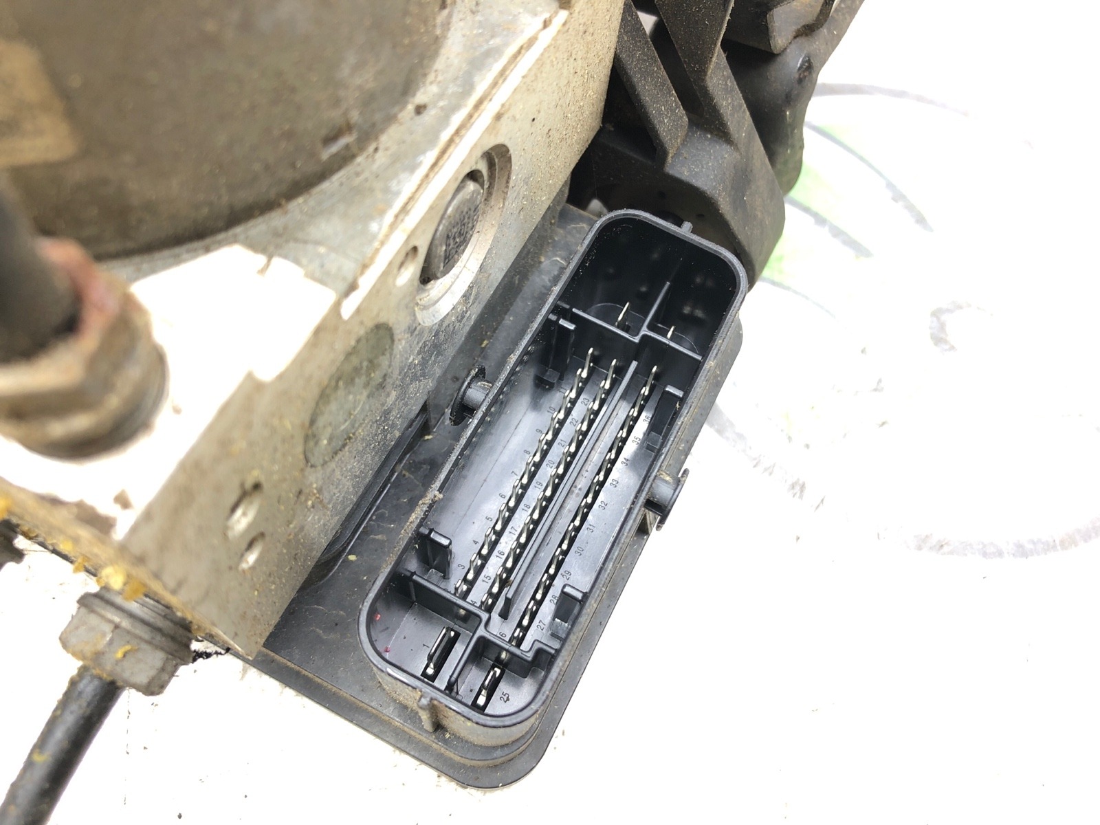 блок ABS, 4000 рублей, Москва