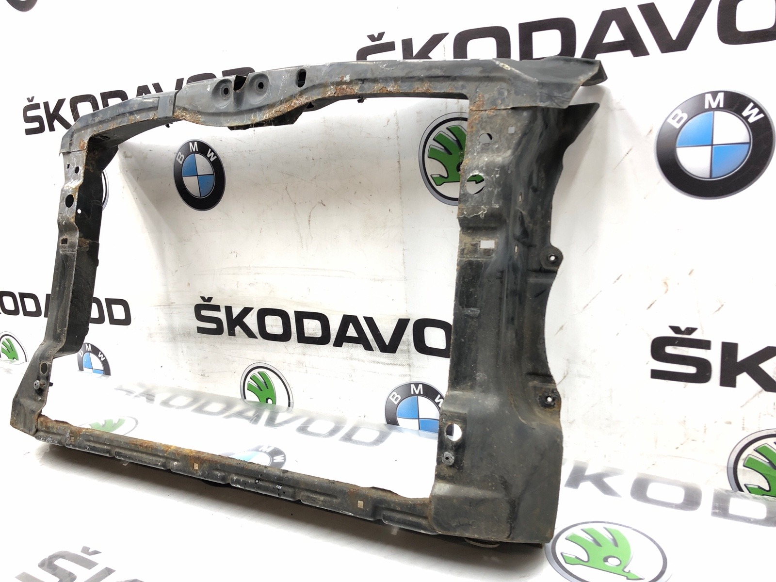 Телевизор Рамка радиатора, 15000 рублей, Москва