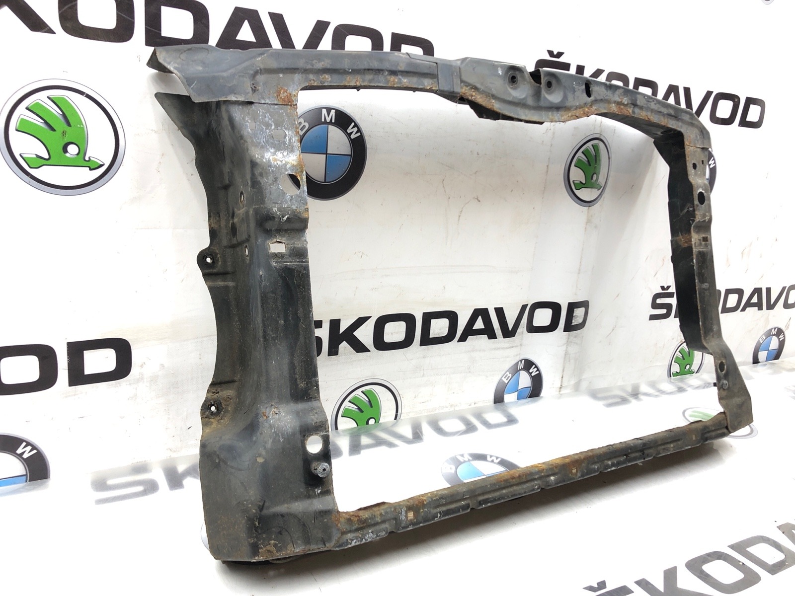 Телевизор Рамка радиатора, 15000 рублей, Москва