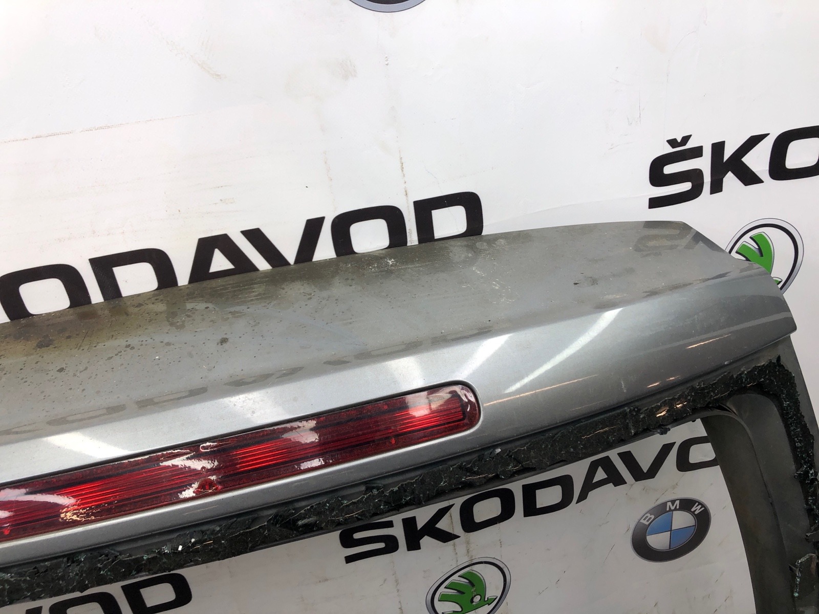 крышка багажника, 5000 рублей, Москва