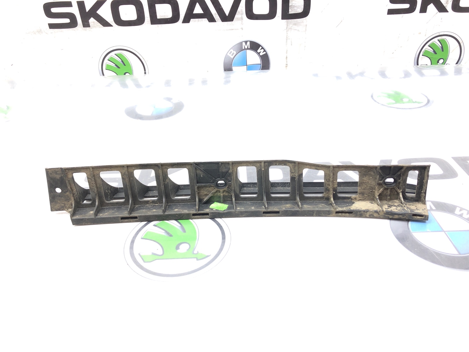 Направляющая бампера, 500 рублей, Москва