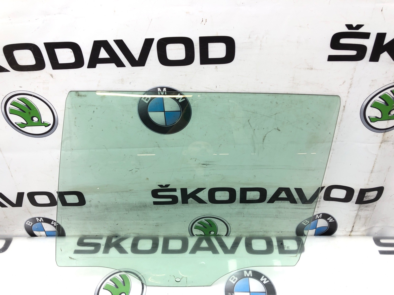 Стекло двери, 1000 рублей, Москва