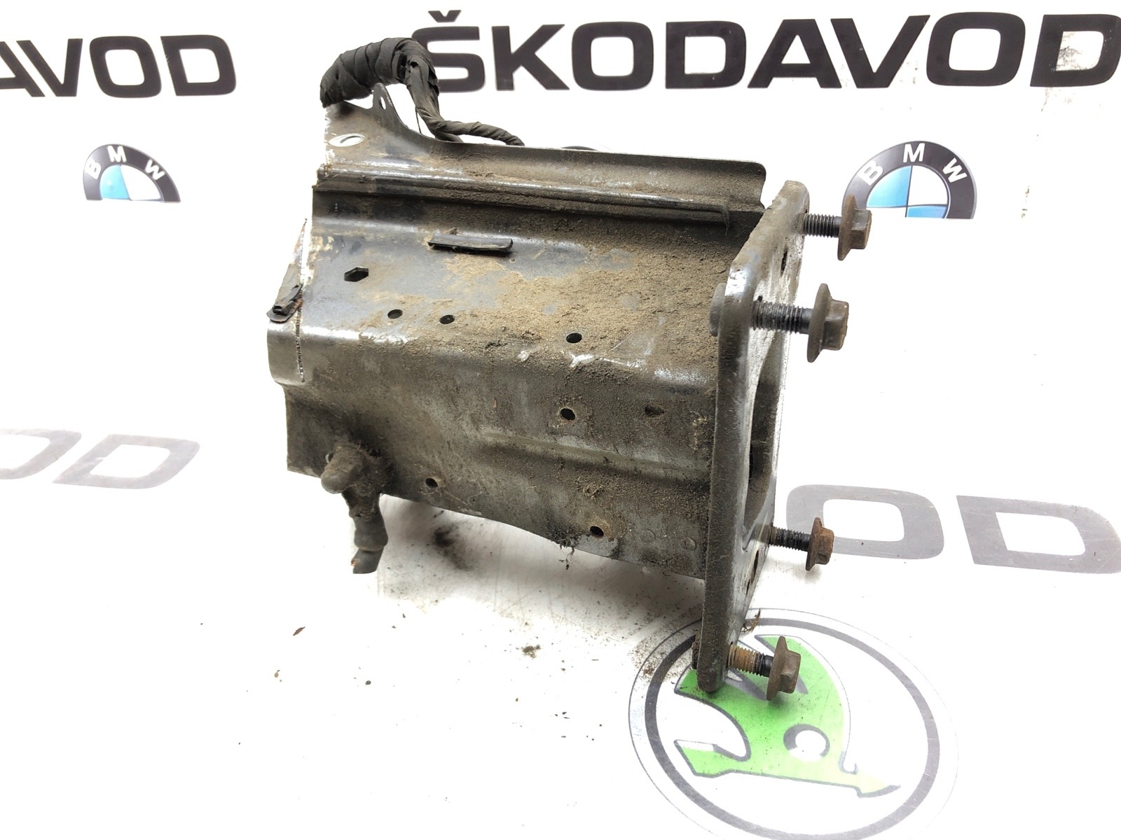 лонжерон, 5000 рублей, Москва