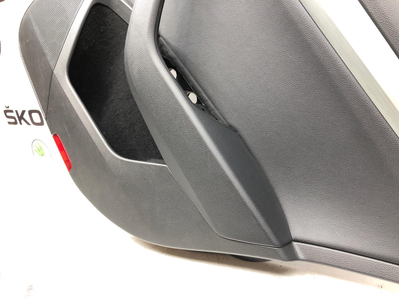 Обшивка двери (карта), 5000 рублей, Москва