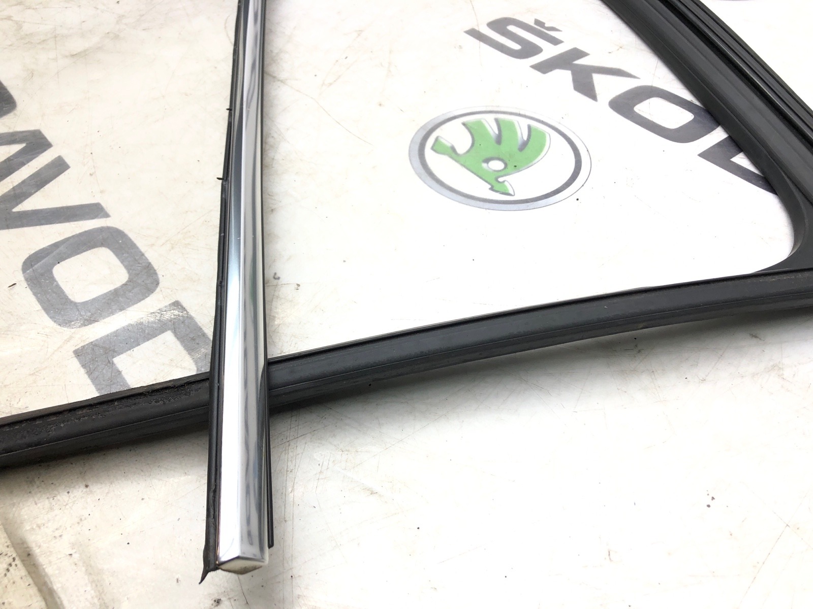 форточка двери, 10000 рублей, Москва