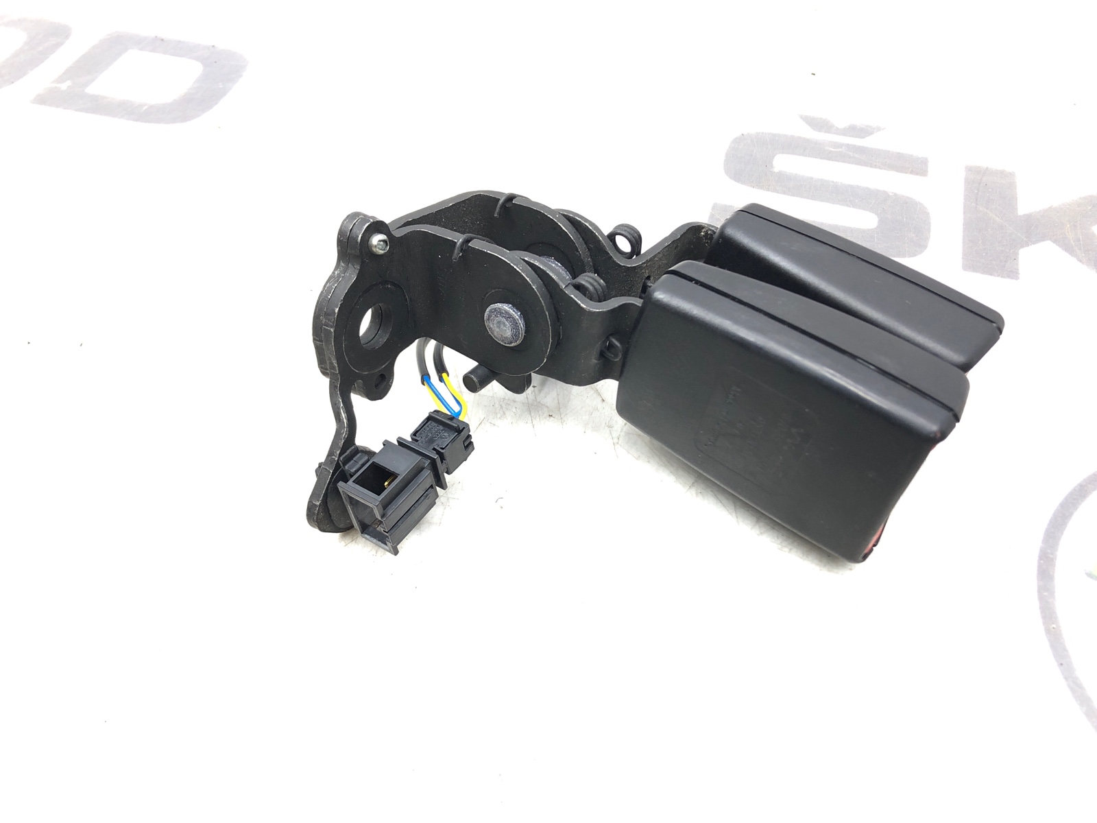 Замок ремня безопасности, 400 рублей, Москва