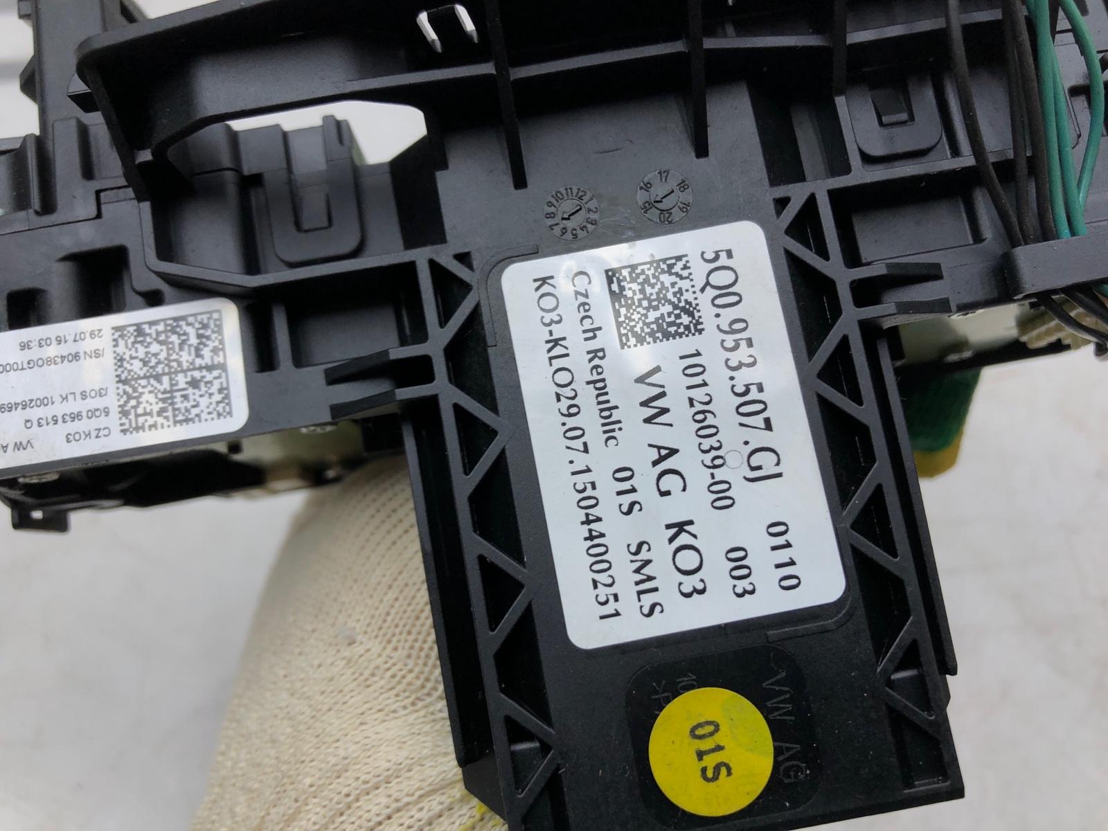 Подрулевой переключатель, 4000 рублей, Москва