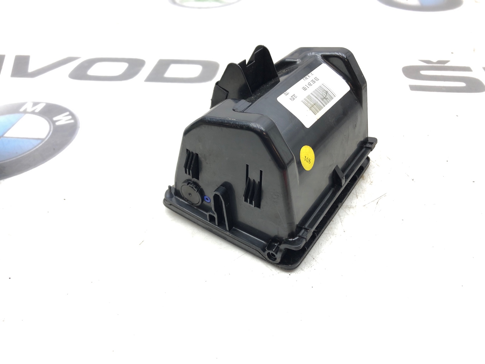 Пепельница, 1000 рублей, Москва