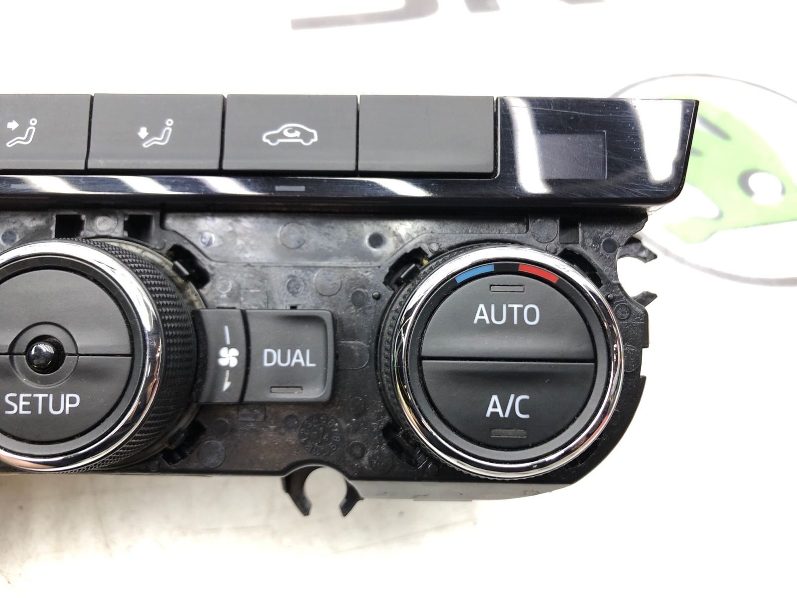 Блок управления климат-контролем, 1000 рублей, Москва