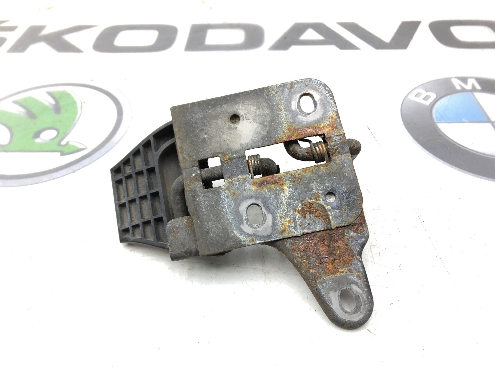 крюк капота, 2500 рублей, Москва