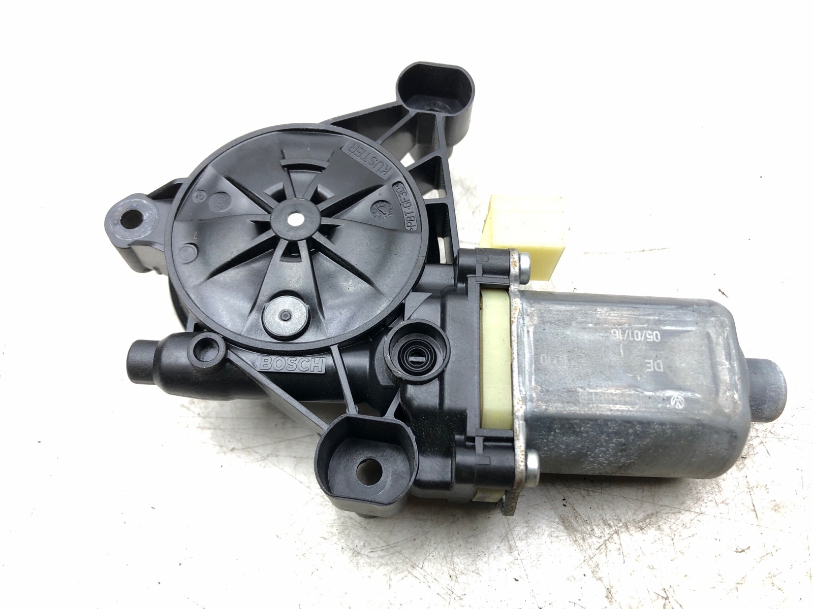 мотор стеклоподъемника, 500 рублей, Москва