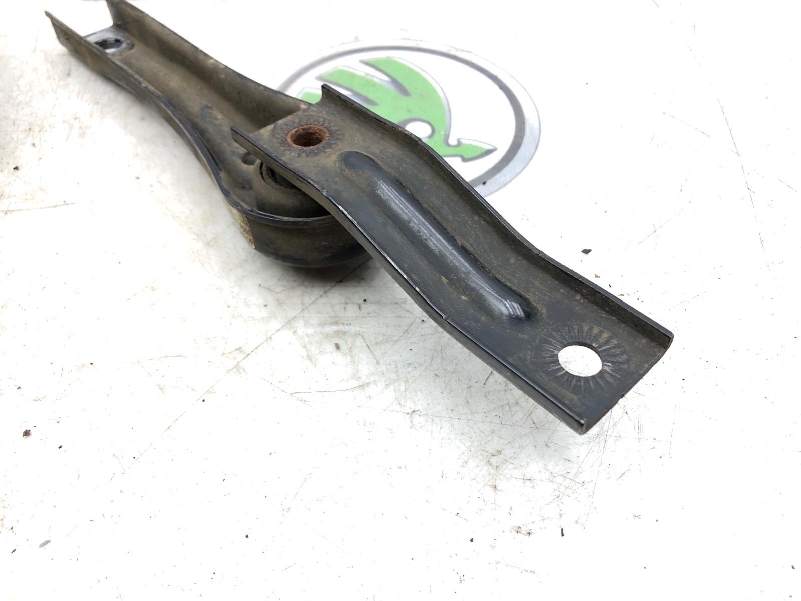 Кронштейн двигателя, 1000 рублей, Москва