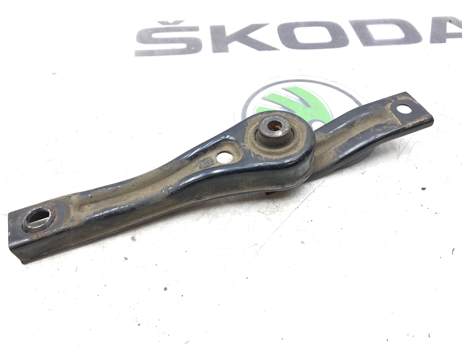 Кронштейн двигателя, 1000 рублей, Москва