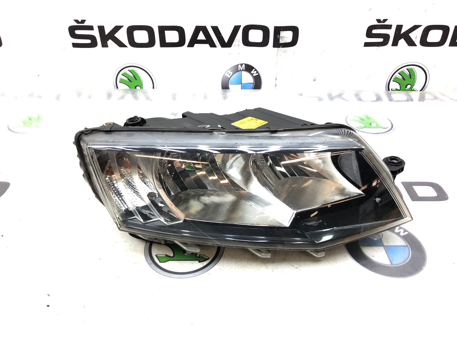 фара, 8000 рублей, Москва