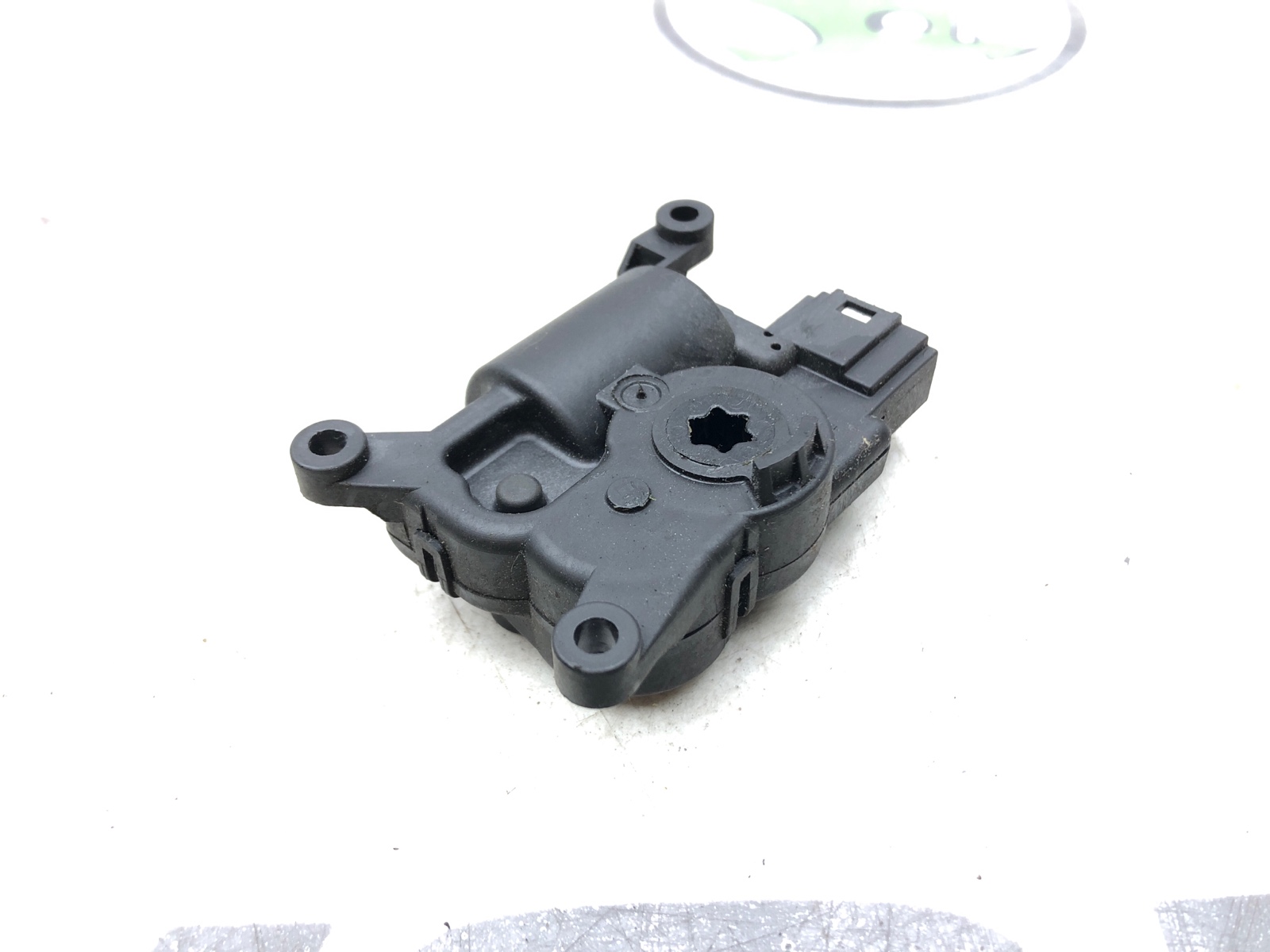 Сервопривод заслонки печки, 2000 рублей, Москва