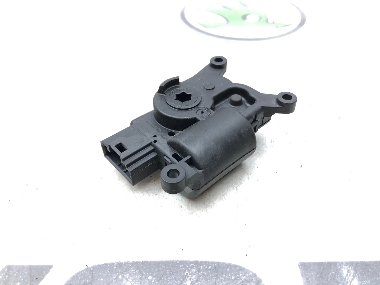 Сервопривод заслонки печки, 2000 рублей, Москва