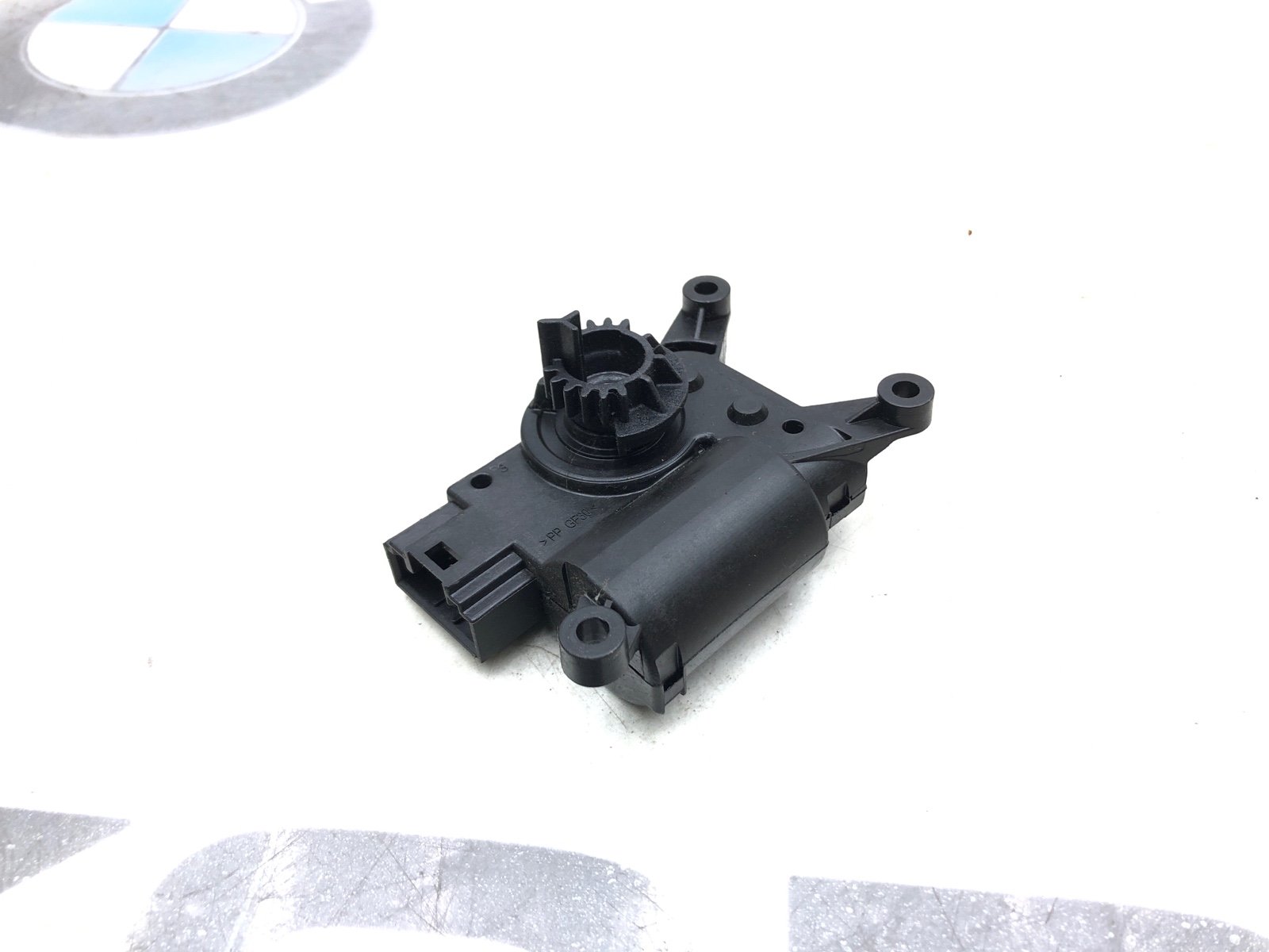 Сервопривод заслонки печки, 2000 рублей, Москва