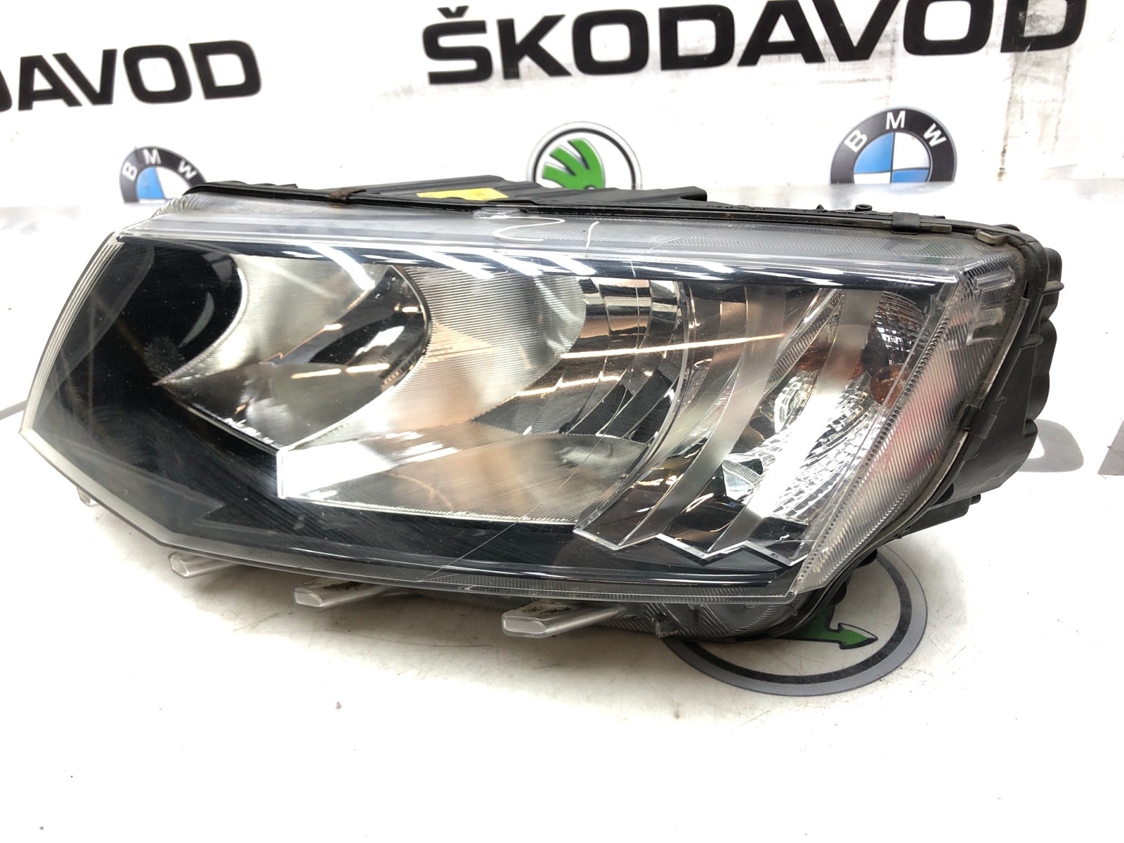 фара, 6000 рублей, Москва