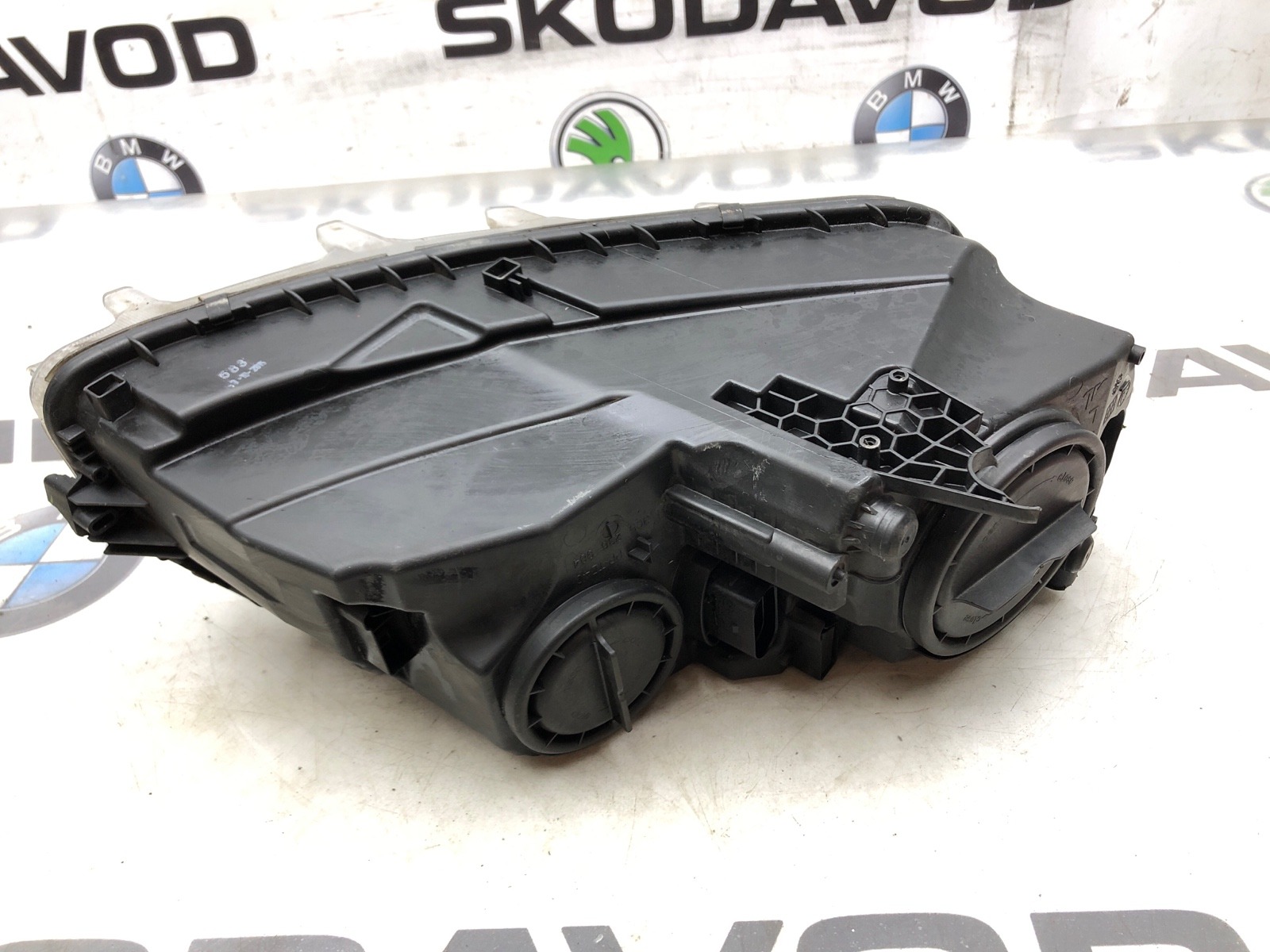 фара, 6000 рублей, Москва