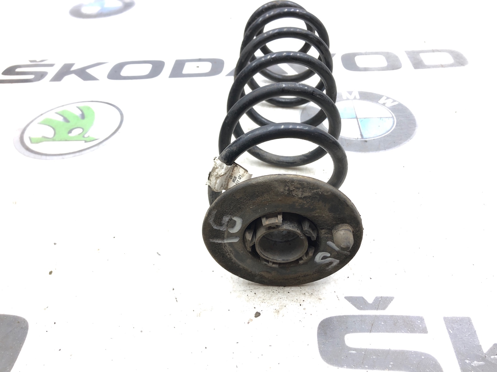 Пружина подвески, 1500 рублей, Москва