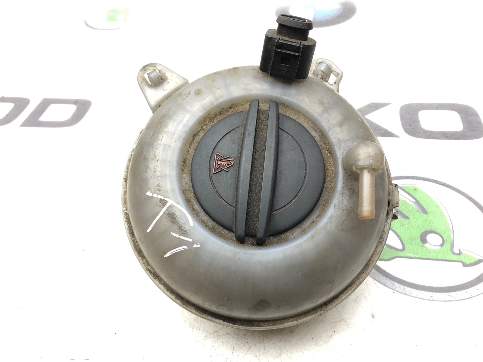 Расширительный бачок, 1200 рублей, Москва