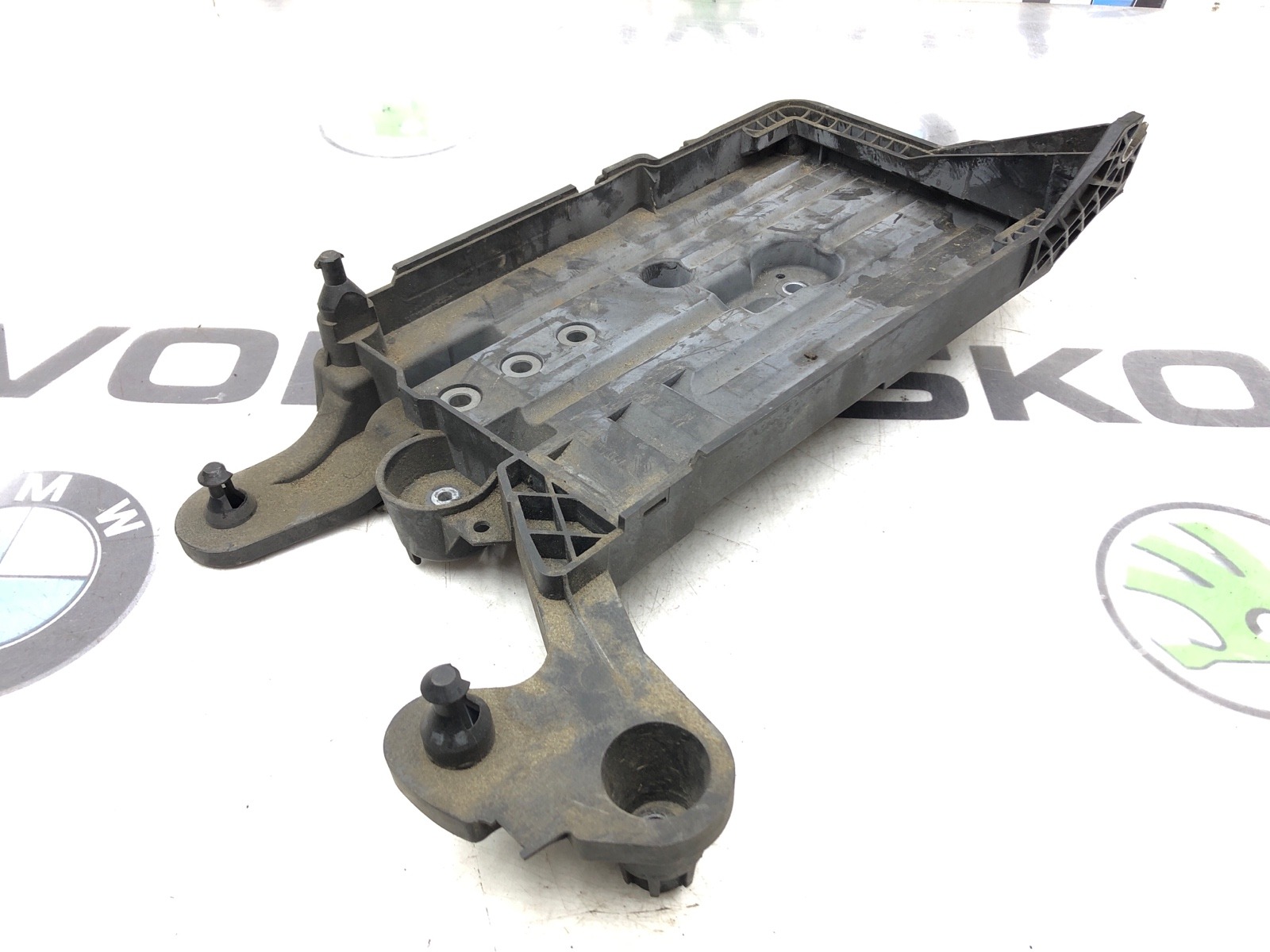 Площадка аккумулятора (АКБ), 1000 рублей, Москва