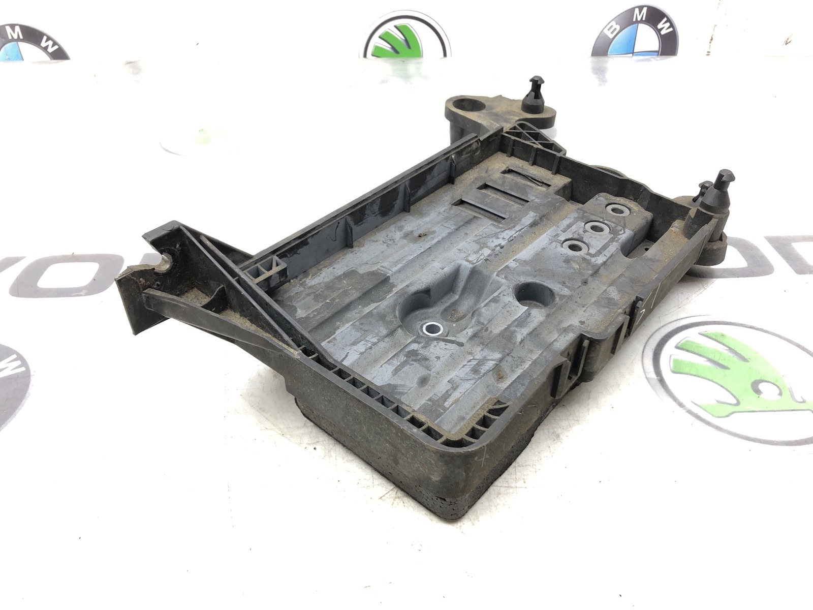 Площадка аккумулятора (АКБ), 1000 рублей, Москва