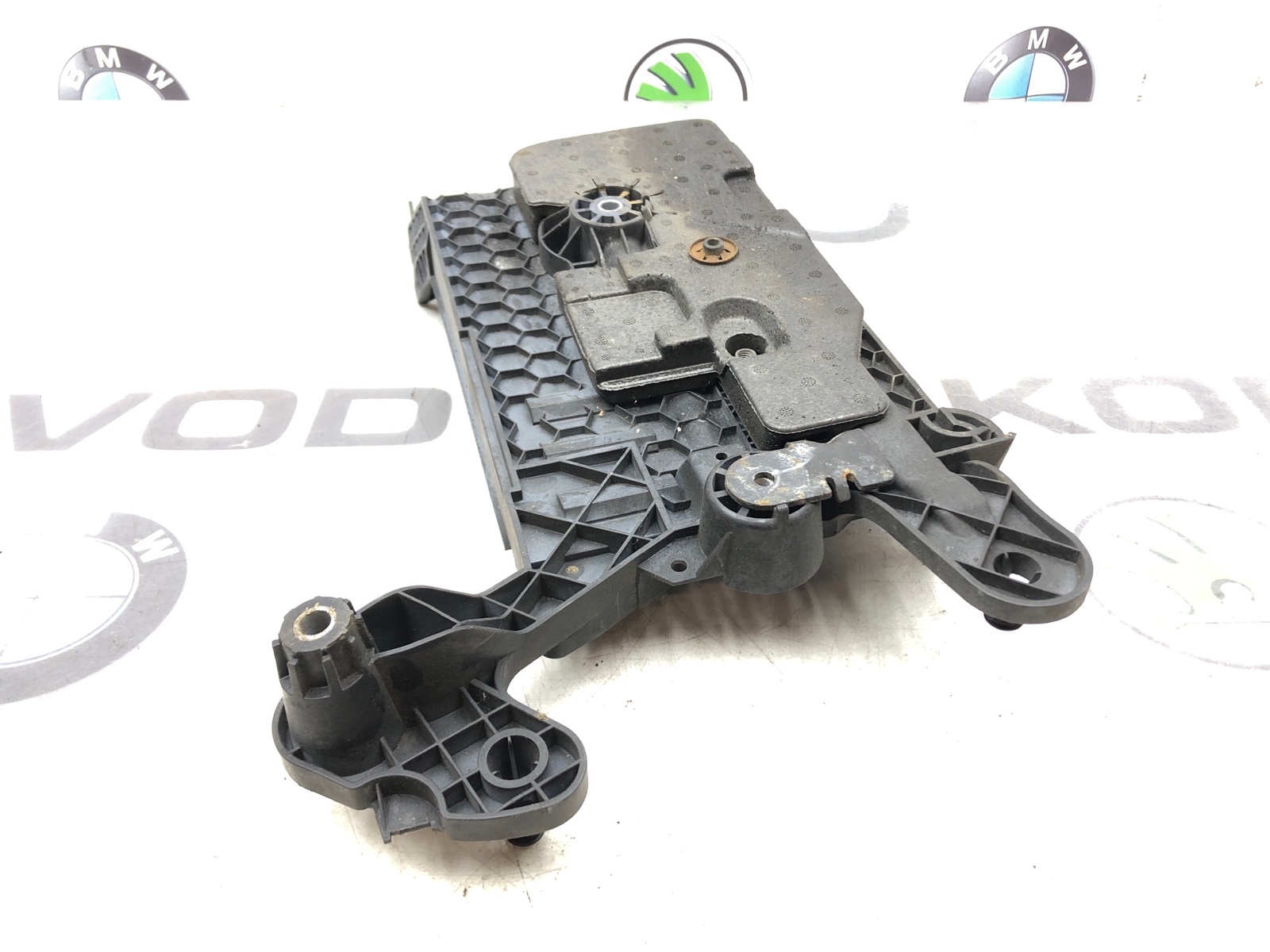 Площадка аккумулятора (АКБ), 1000 рублей, Москва