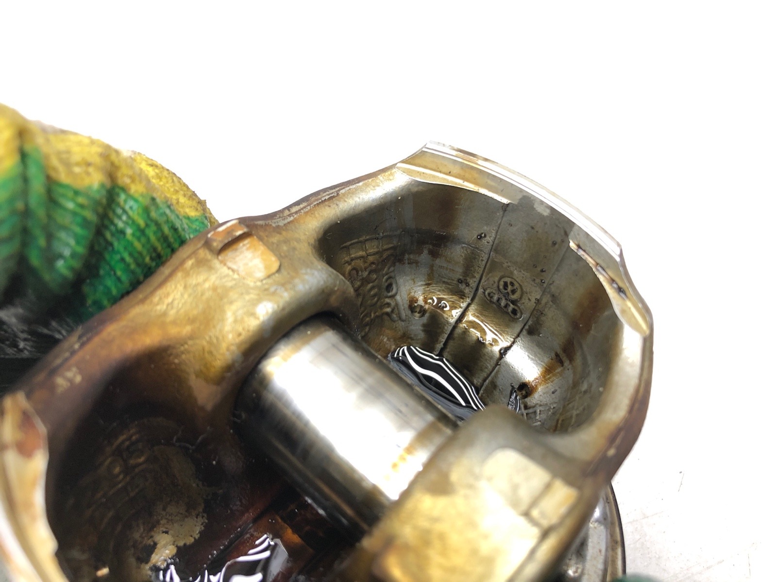 поршень, 2000 рублей, Москва