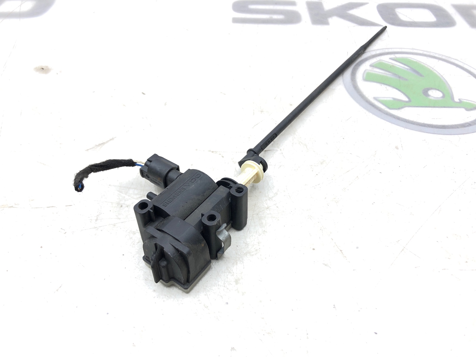 Активатор лючка бензобака, 500 рублей, Москва