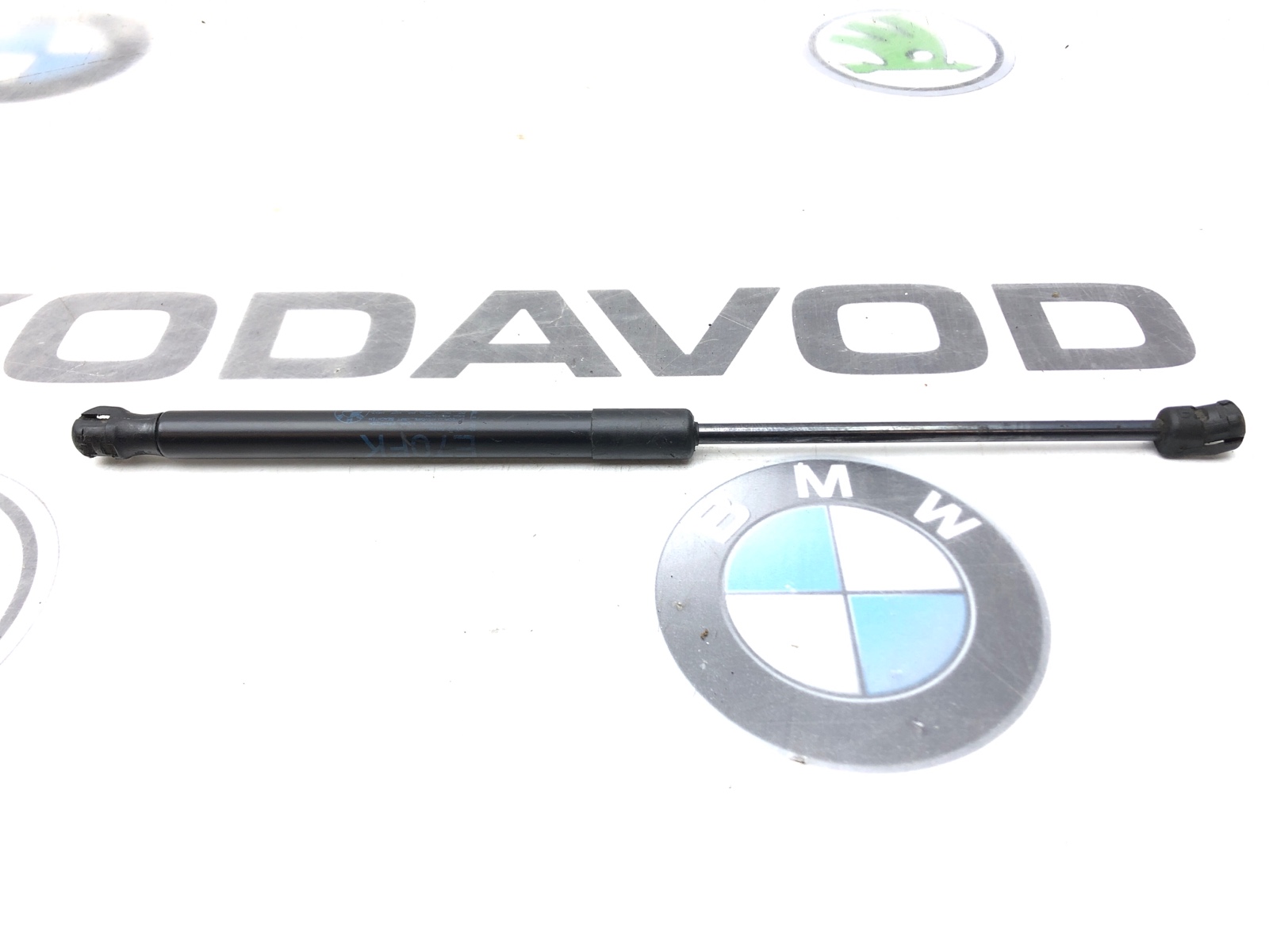 амортизатор капота, 500 рублей, Москва