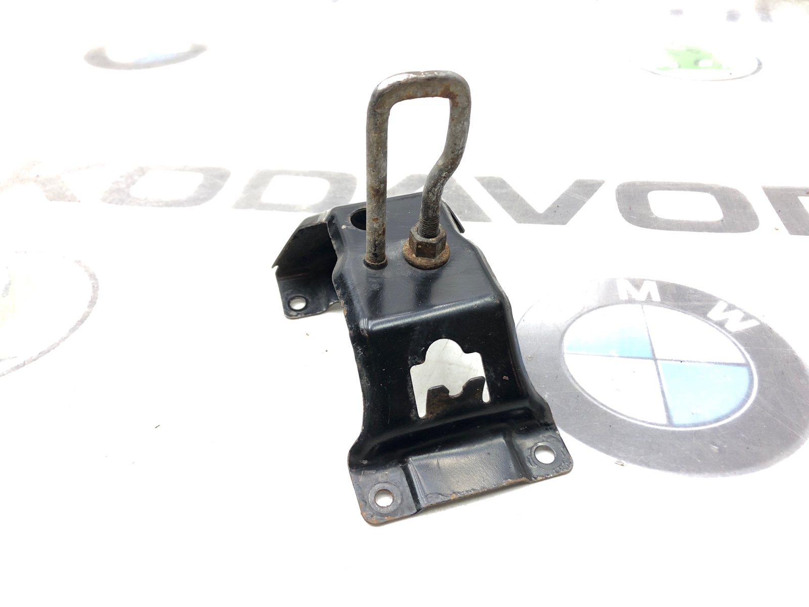 крюк капота, 700 рублей, Москва