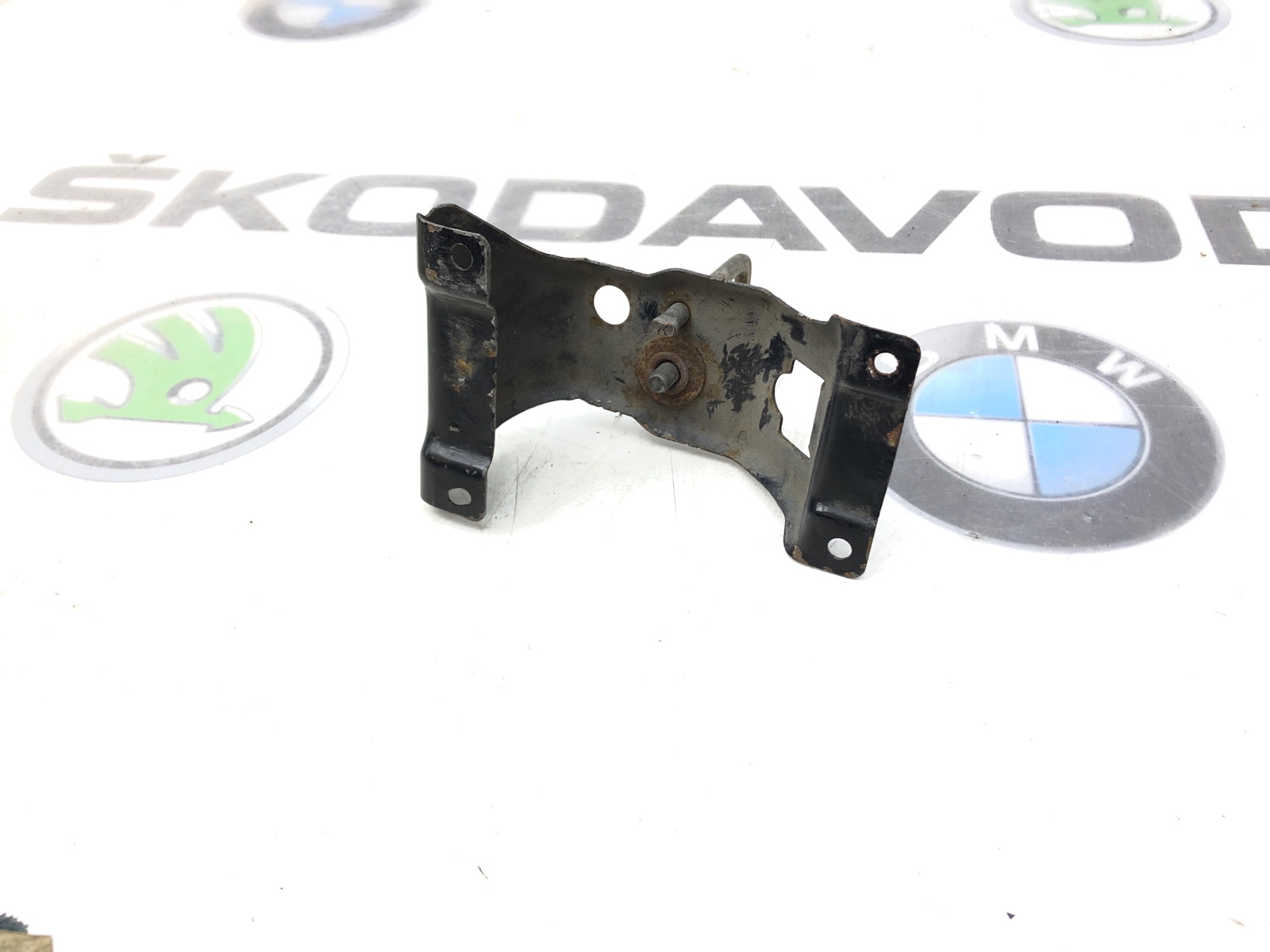 крюк капота, 700 рублей, Москва