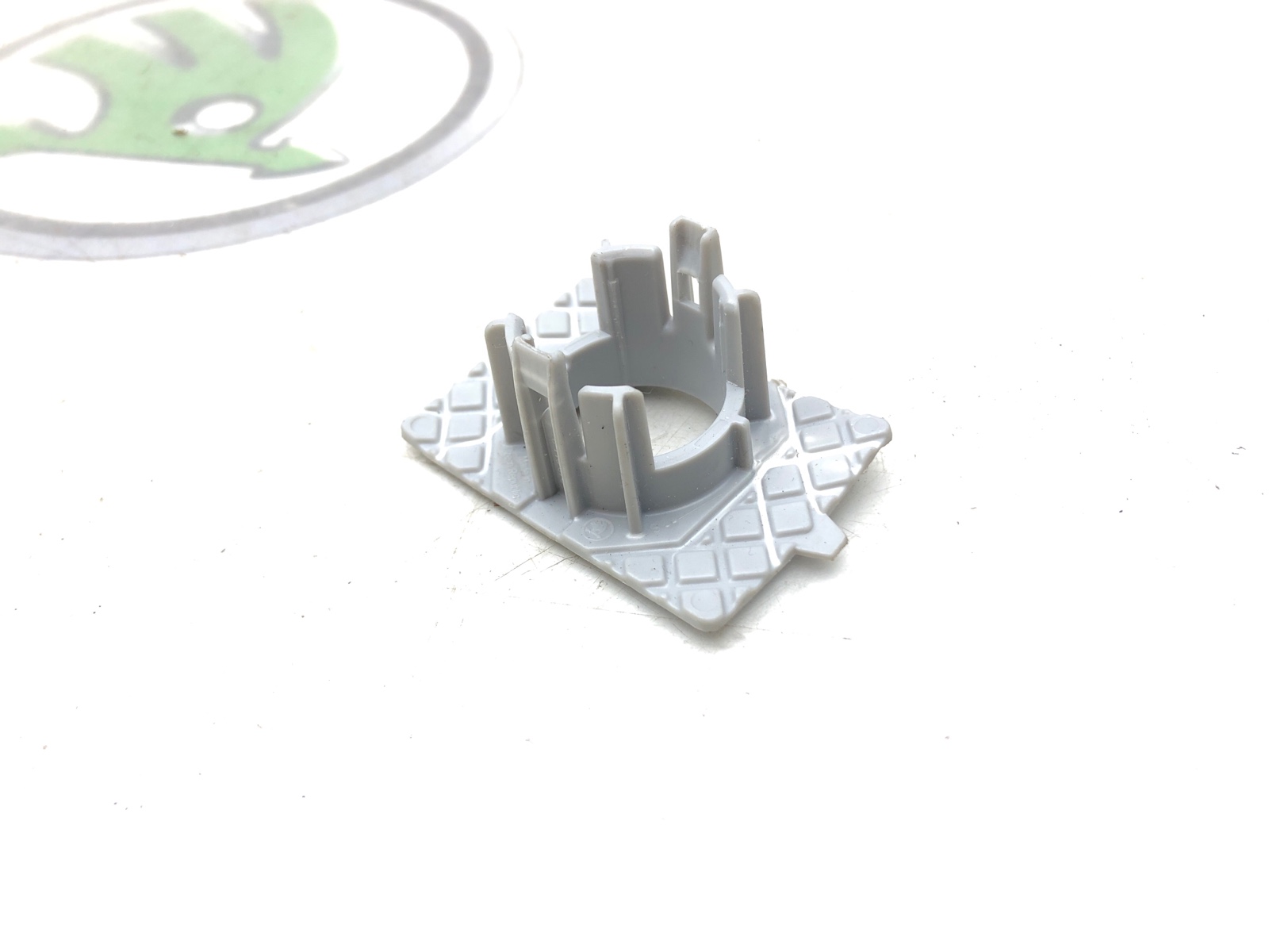 Кронштейн парктроников, 700 рублей, Москва