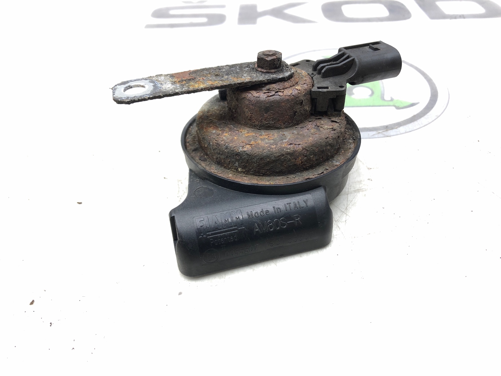 Звуковой сигнал, 1500 рублей, Москва