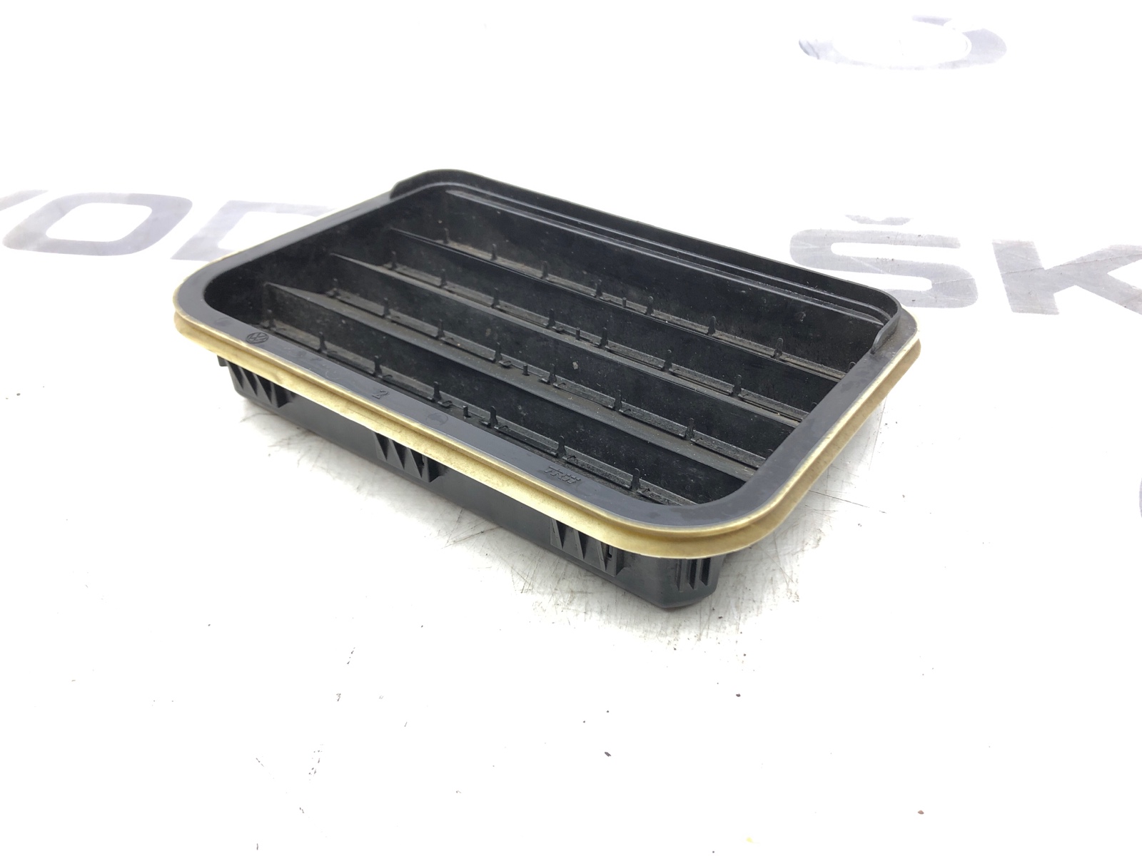 Клапан вентиляции салона, 1800 рублей, Москва