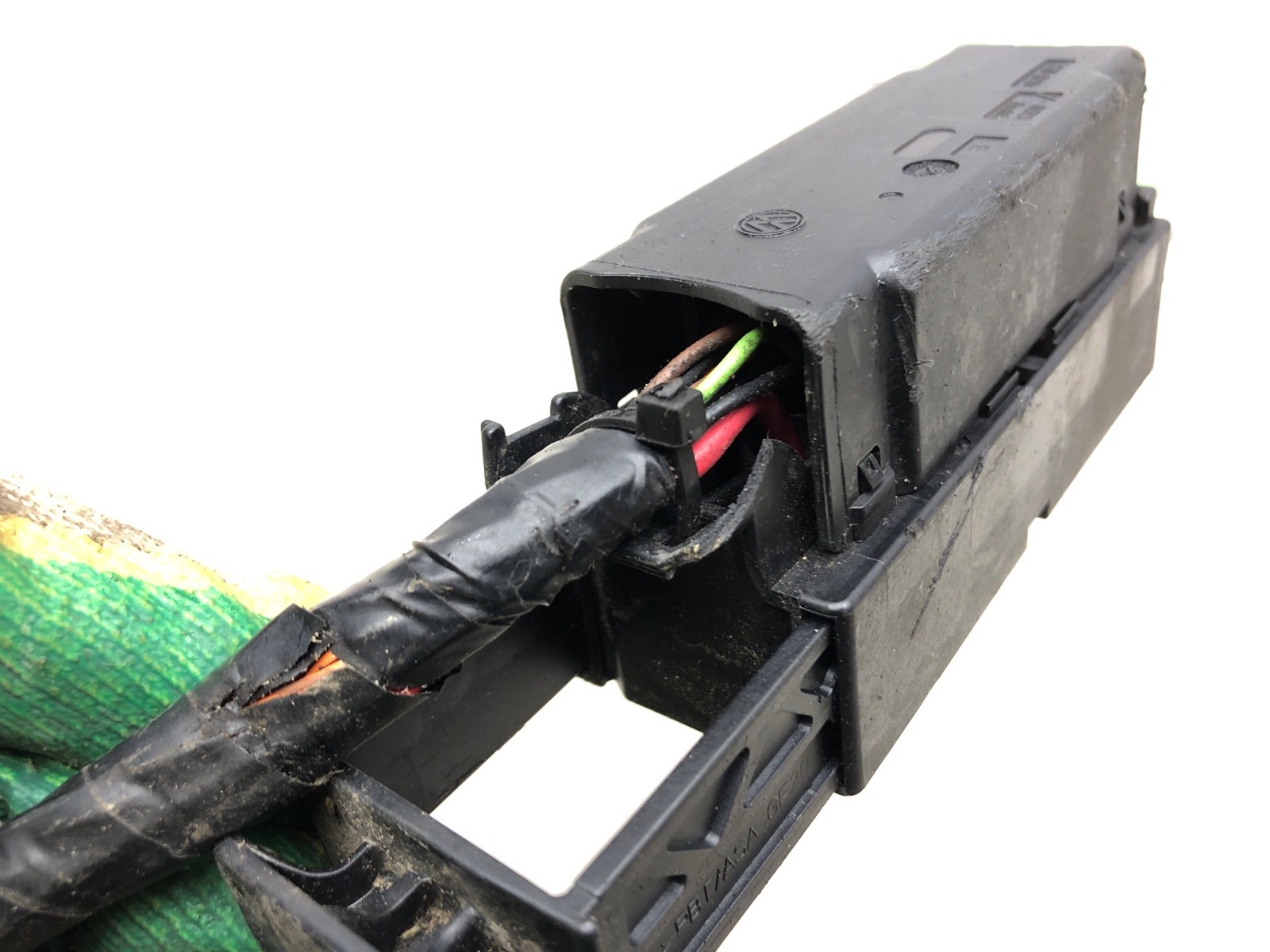 Разъём блока ABS, 1000 рублей, Москва