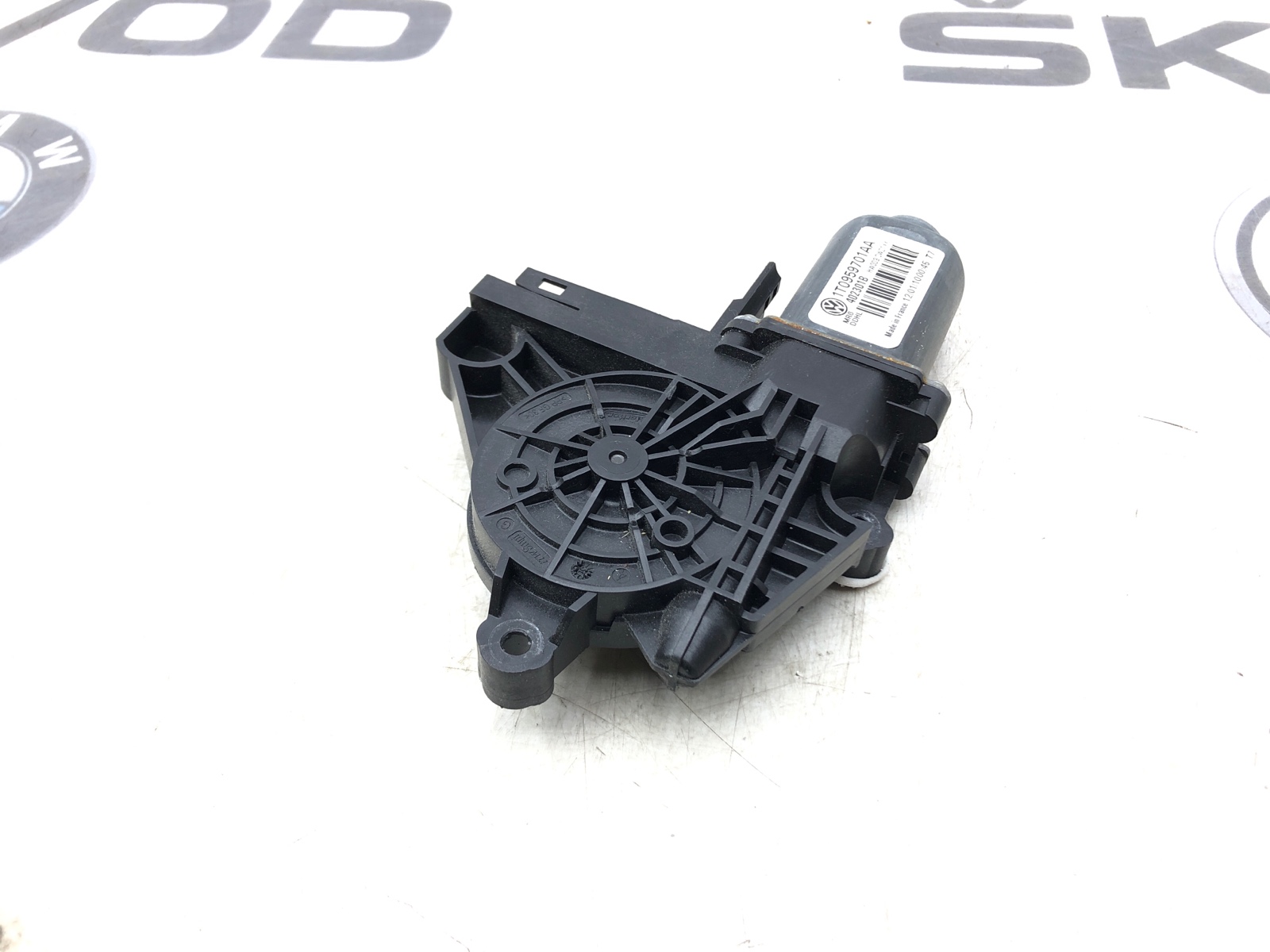 мотор стеклоподъемника, 1000 рублей, Москва