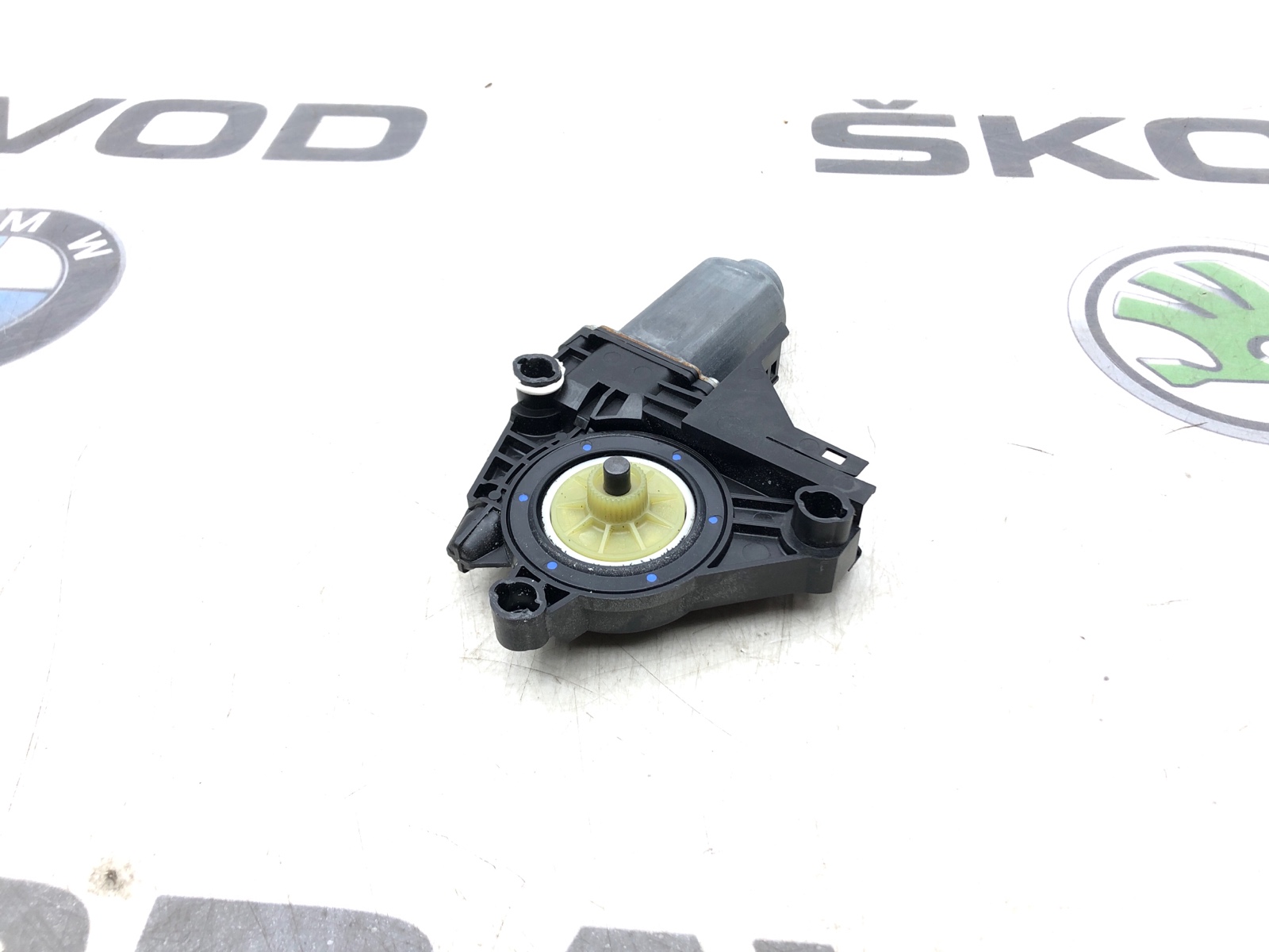 мотор стеклоподъемника, 1000 рублей, Москва