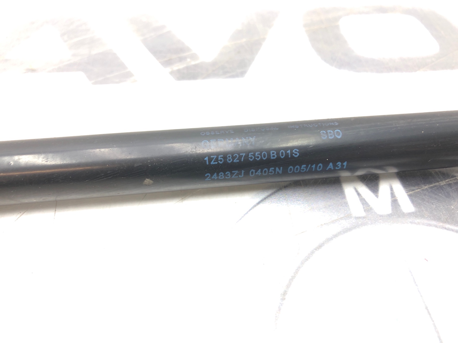 Амортизатор крышки багажника, 500 рублей, Москва