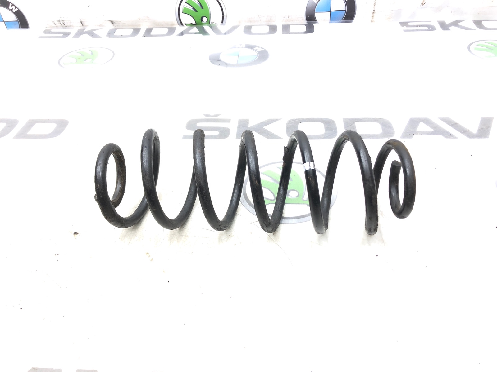 Пружина подвески, 2000 рублей, Москва