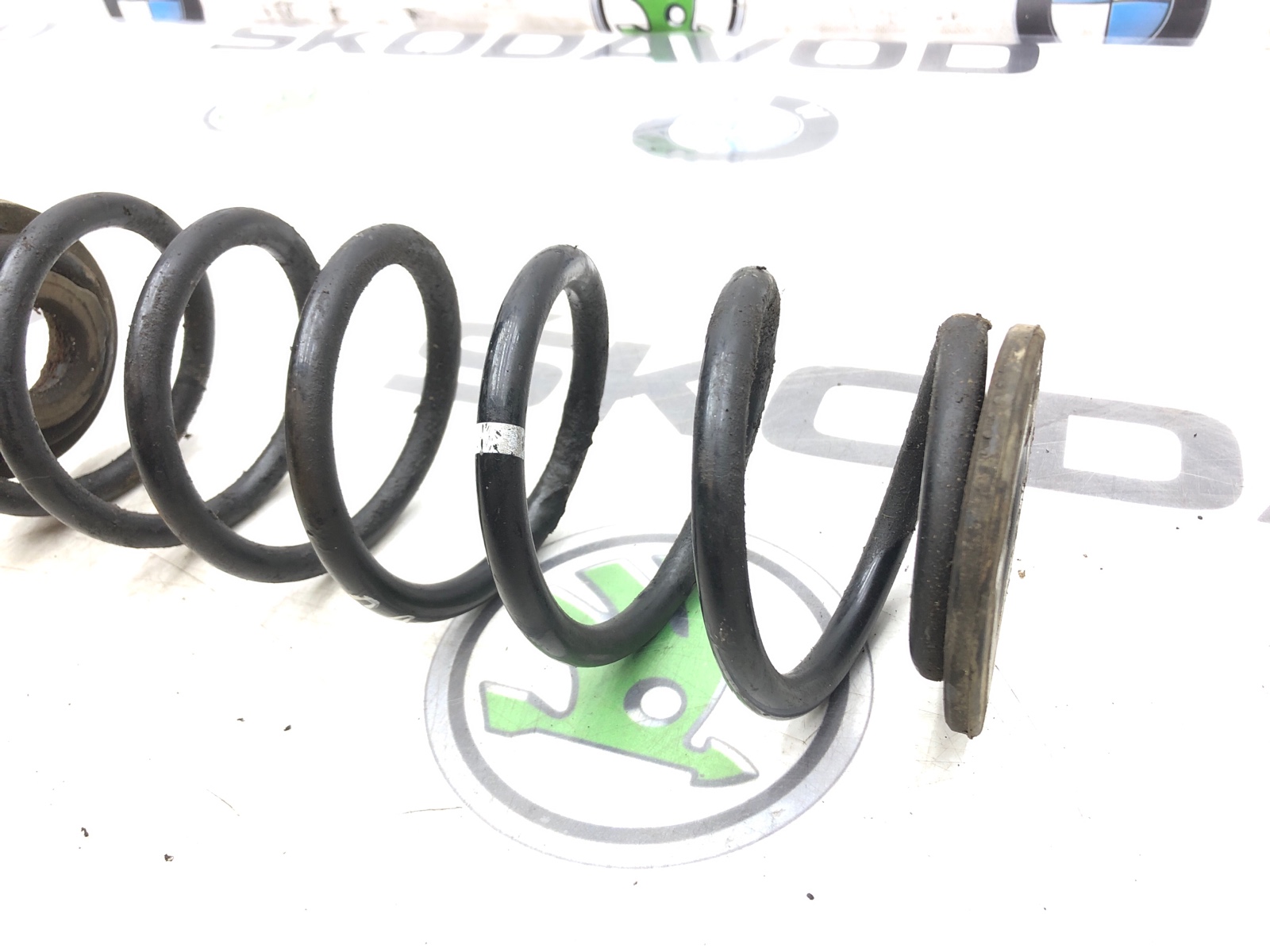 Пружина подвески, 2000 рублей, Москва